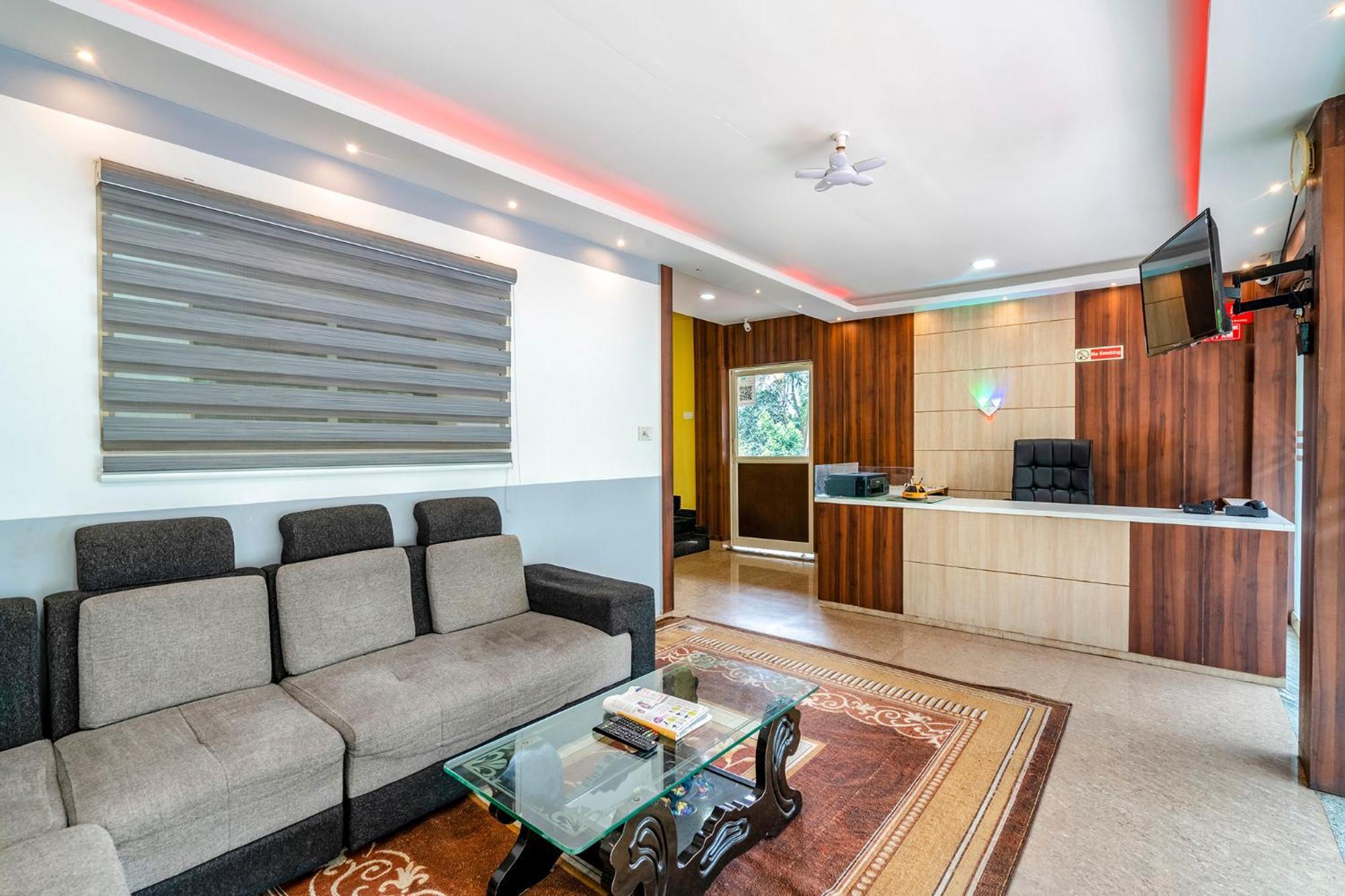 Fabhotel Abrigo Residency Anaviratty Kültér fotó
